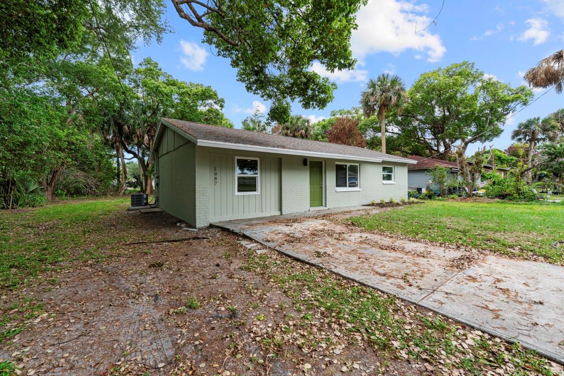 Image 2 of 36 For 1087 Swan Street