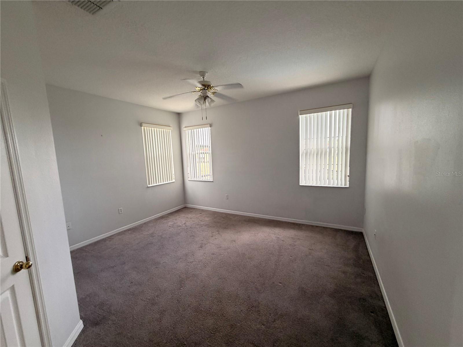 Image 21 of 25 For 1112 Pine Ridge Drive