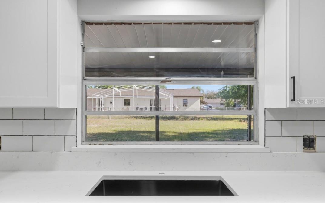 Image 13 of 44 For 33201 Coventry Drive