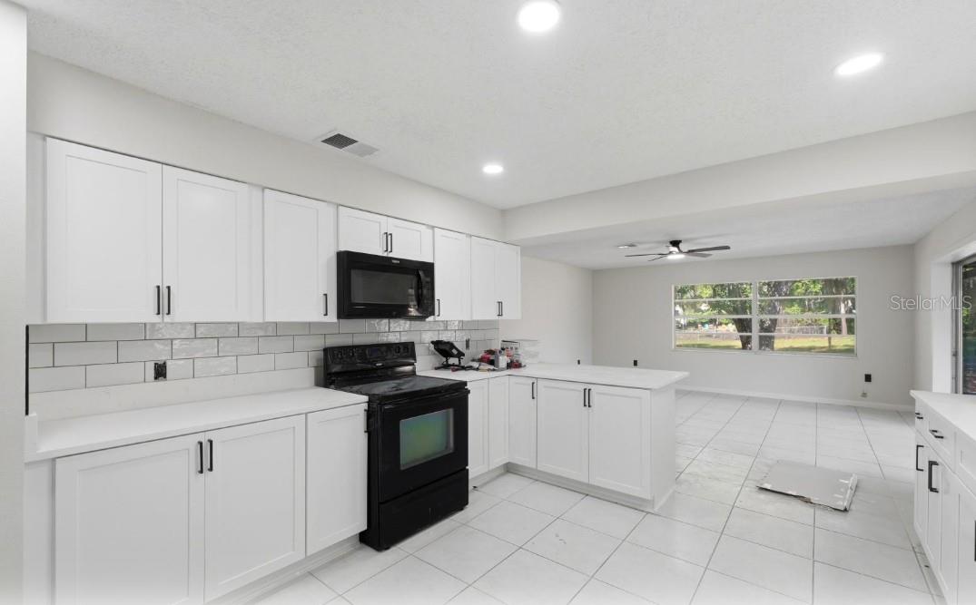 Image 15 of 44 For 33201 Coventry Drive