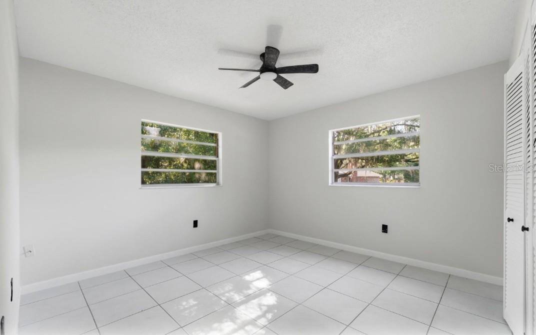 Image 18 of 44 For 33201 Coventry Drive