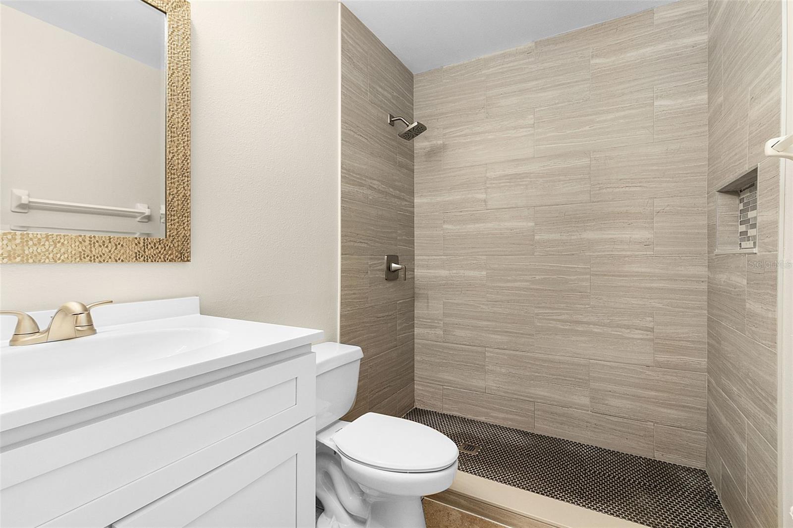 Image 13 of 33 For 2299 Santa Lucia Street