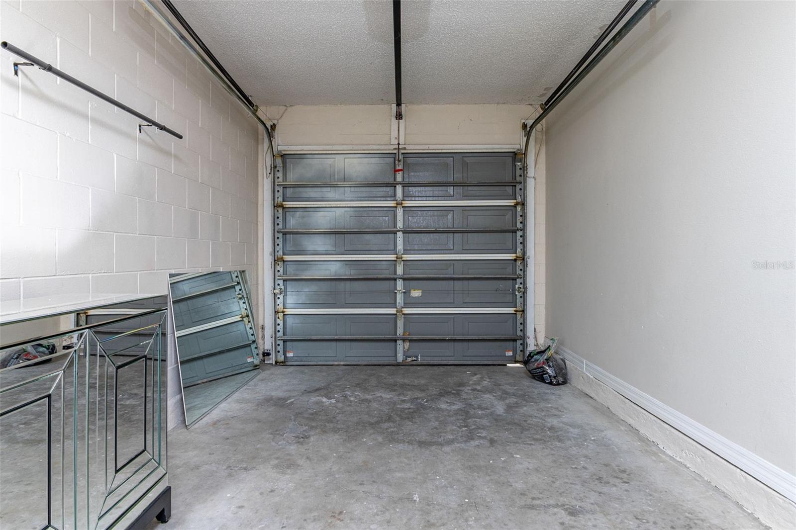 Image 23 of 33 For 2299 Santa Lucia Street