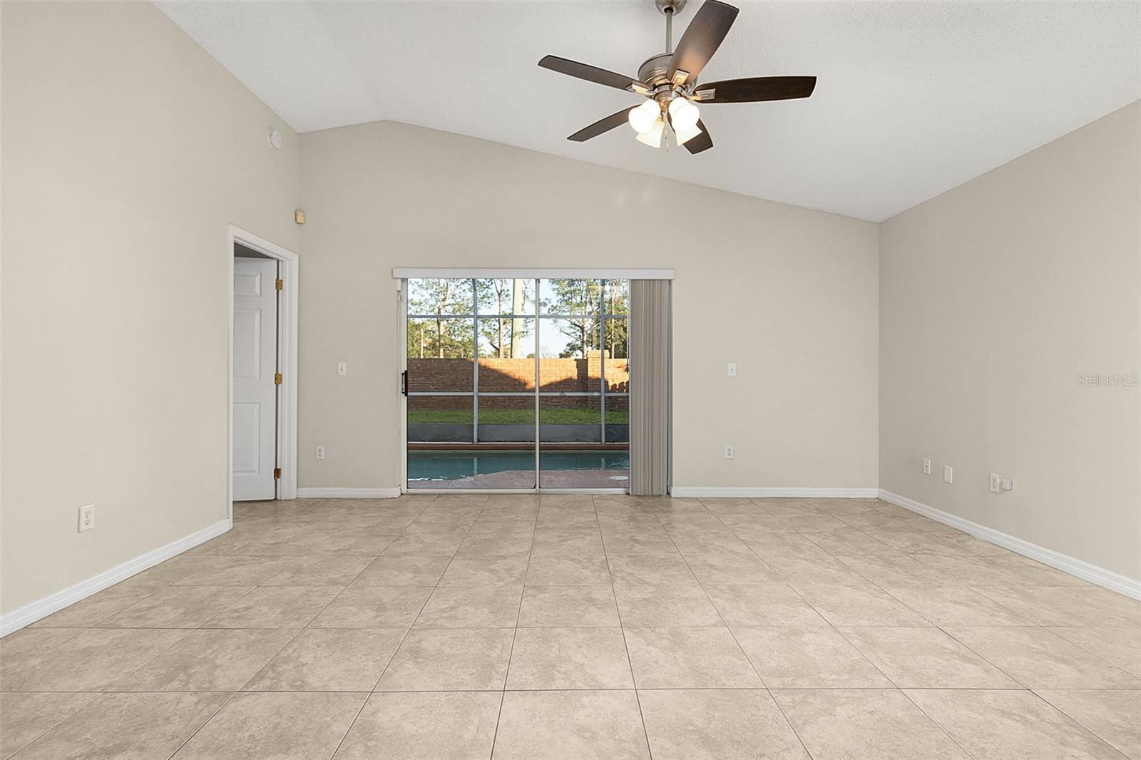 Image 4 of 33 For 2299 Santa Lucia Street
