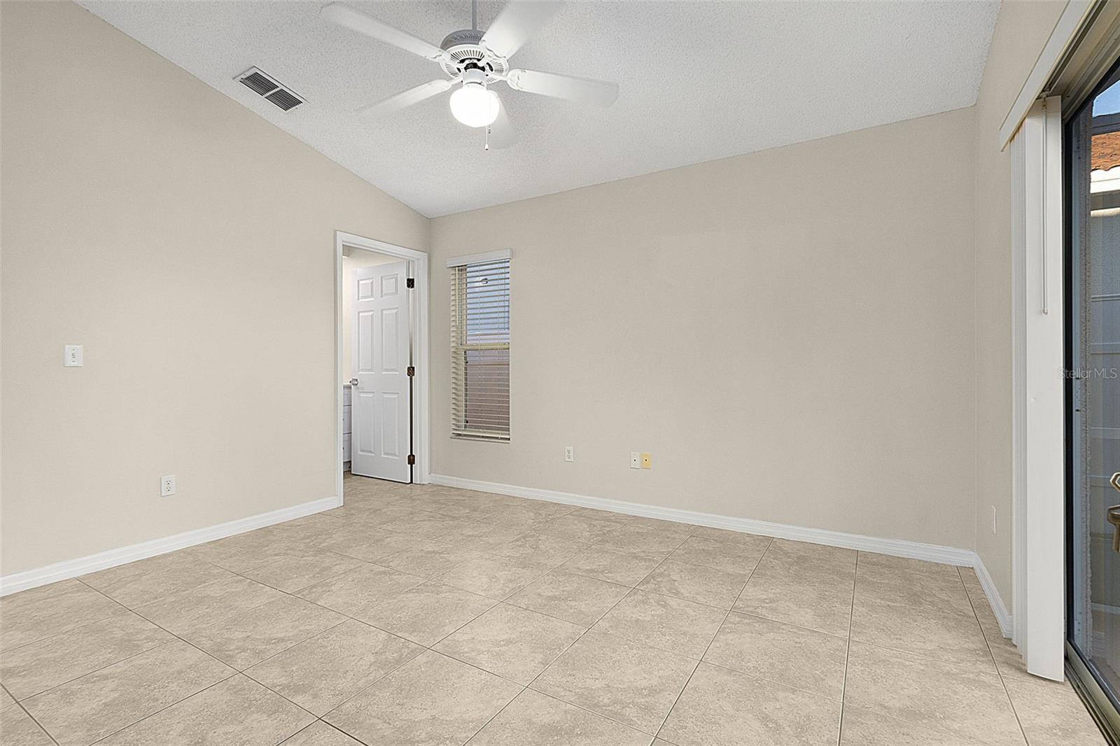 Image 7 of 33 For 2299 Santa Lucia Street