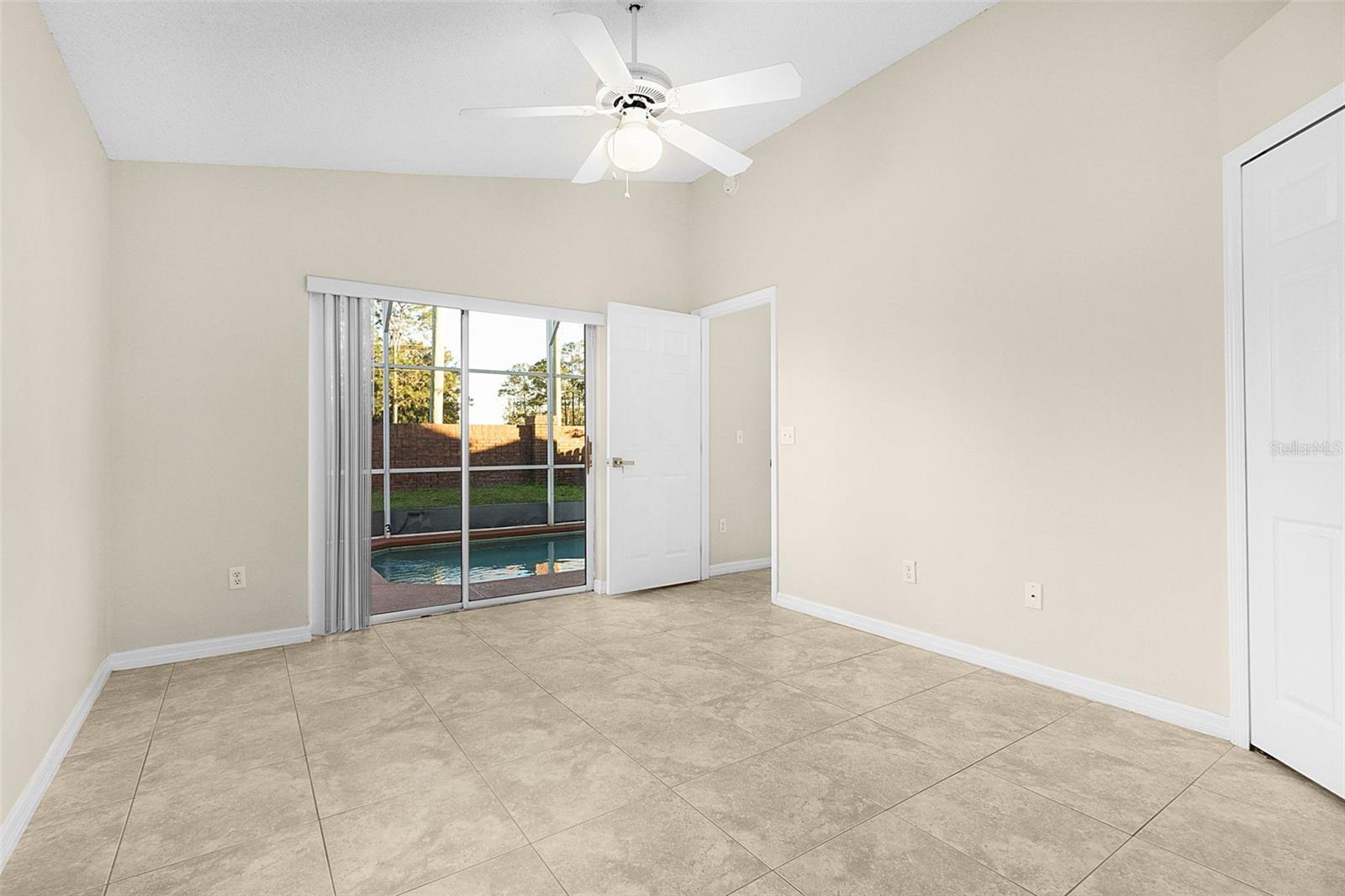 Image 8 of 33 For 2299 Santa Lucia Street