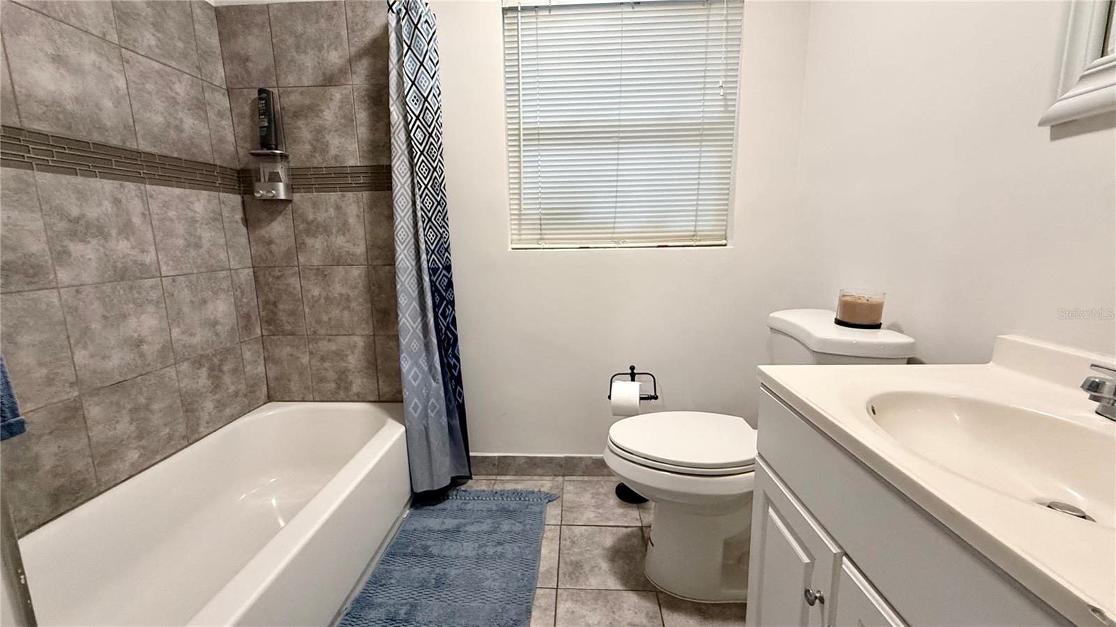 Image 13 of 39 For 811 22nd Street Nw