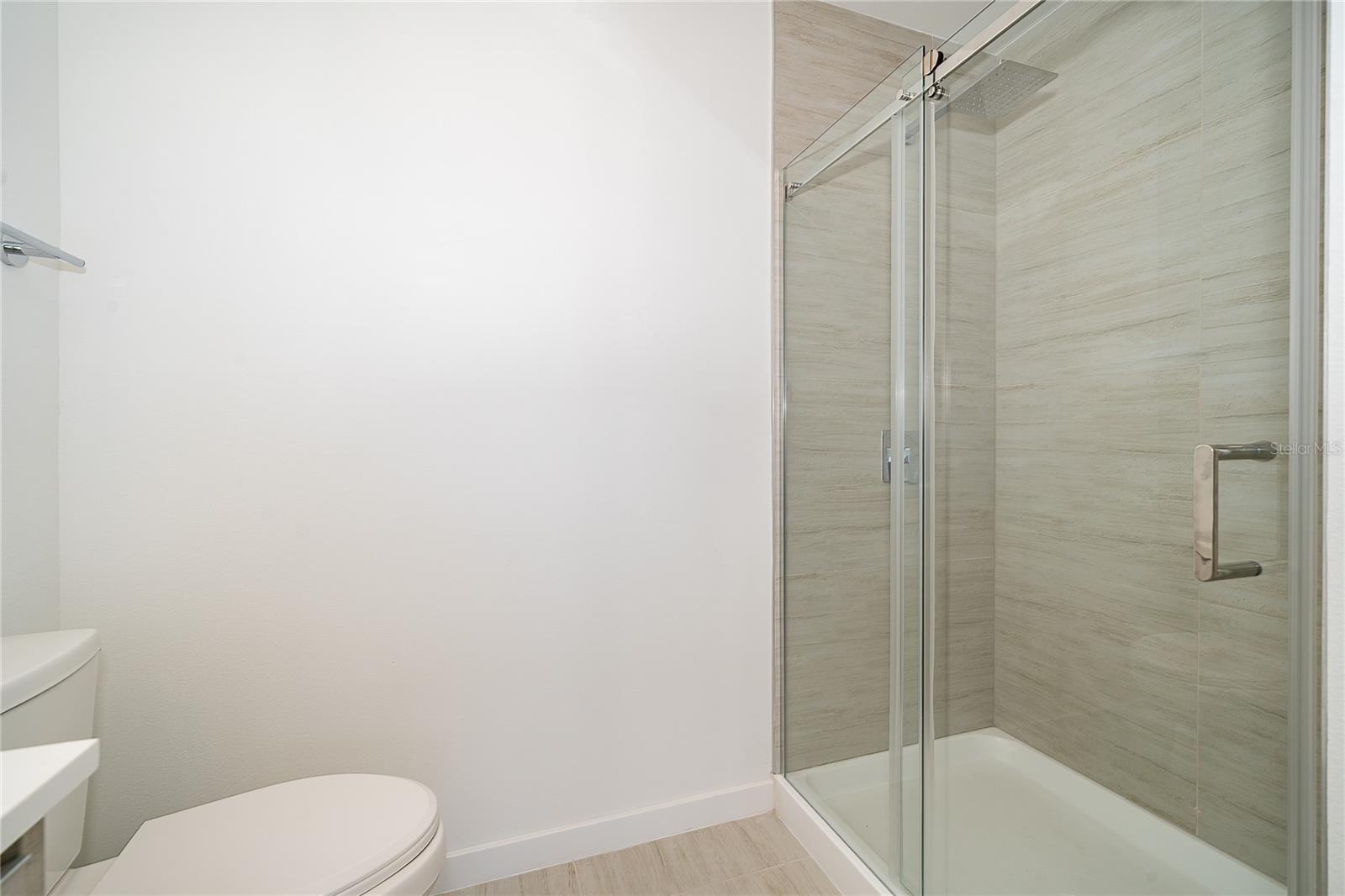 Image 19 of 46 For 5579 Millenia Park Blvd  521