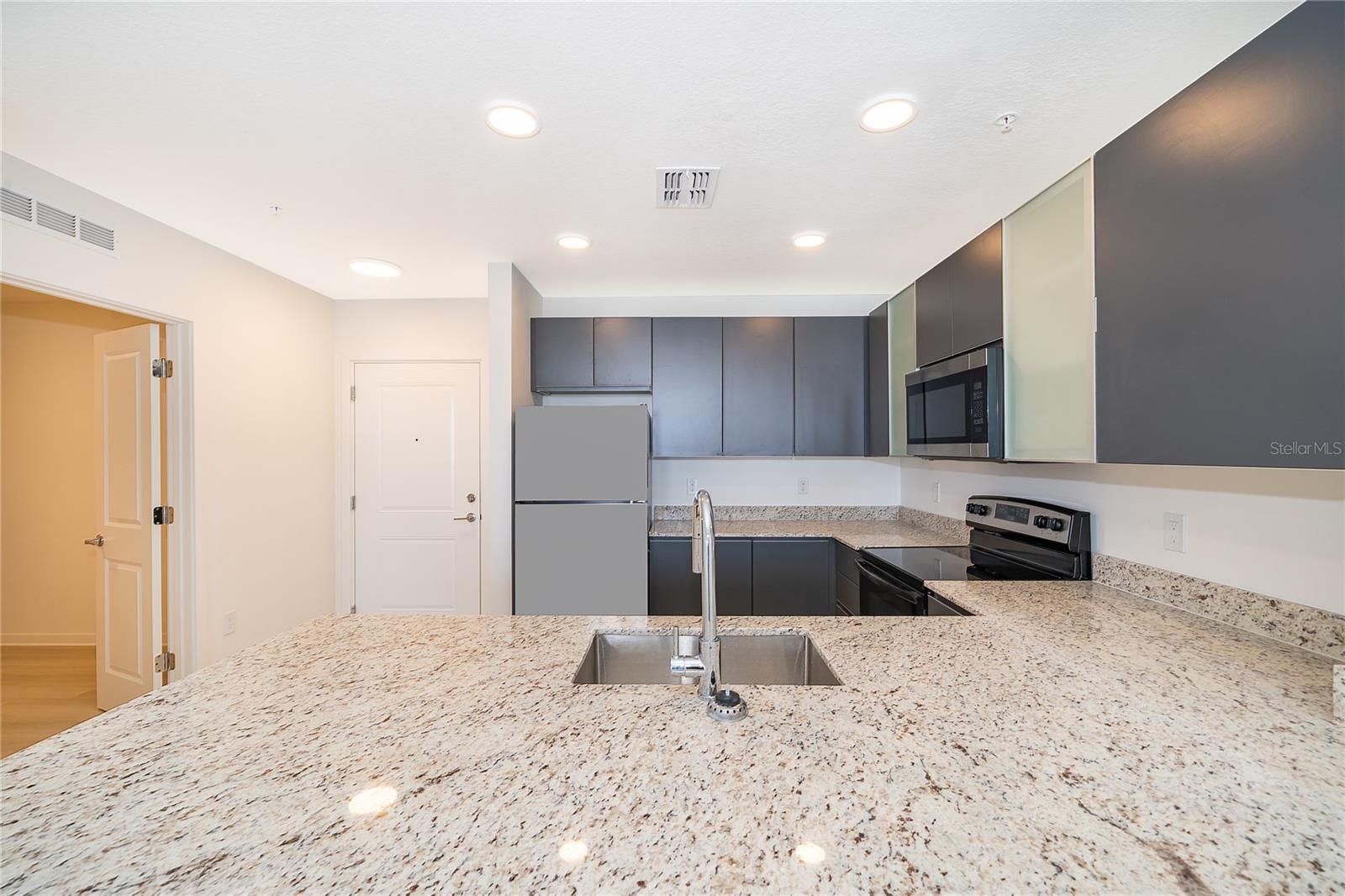 Image 6 of 46 For 5579 Millenia Park Blvd  521