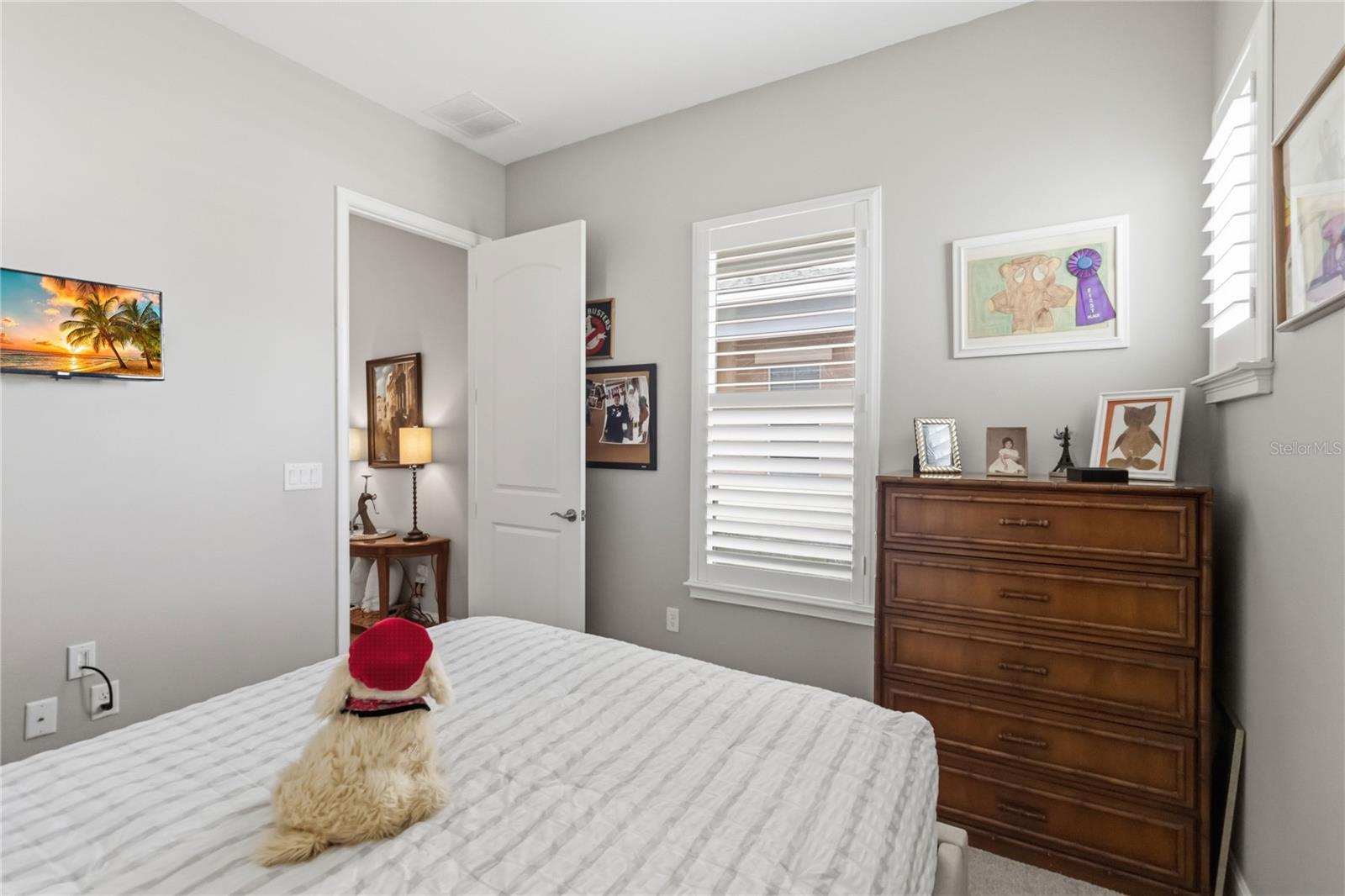 Listing photo id 29 for 2305 Datura Loop