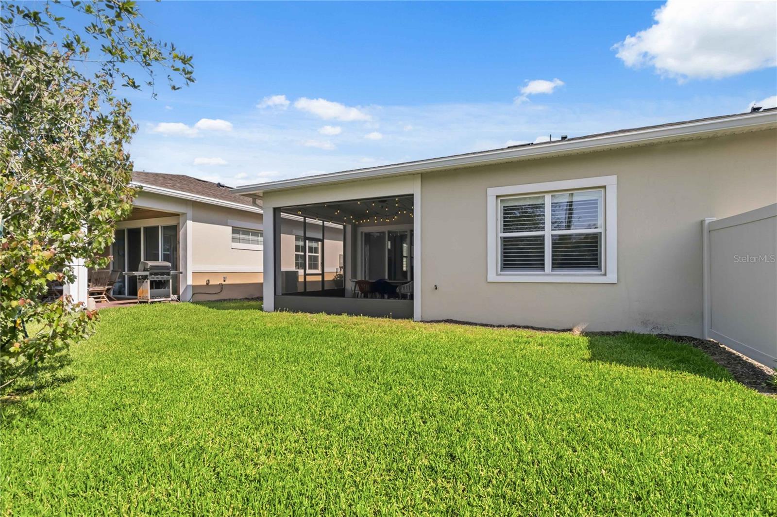 Listing photo id 42 for 2305 Datura Loop