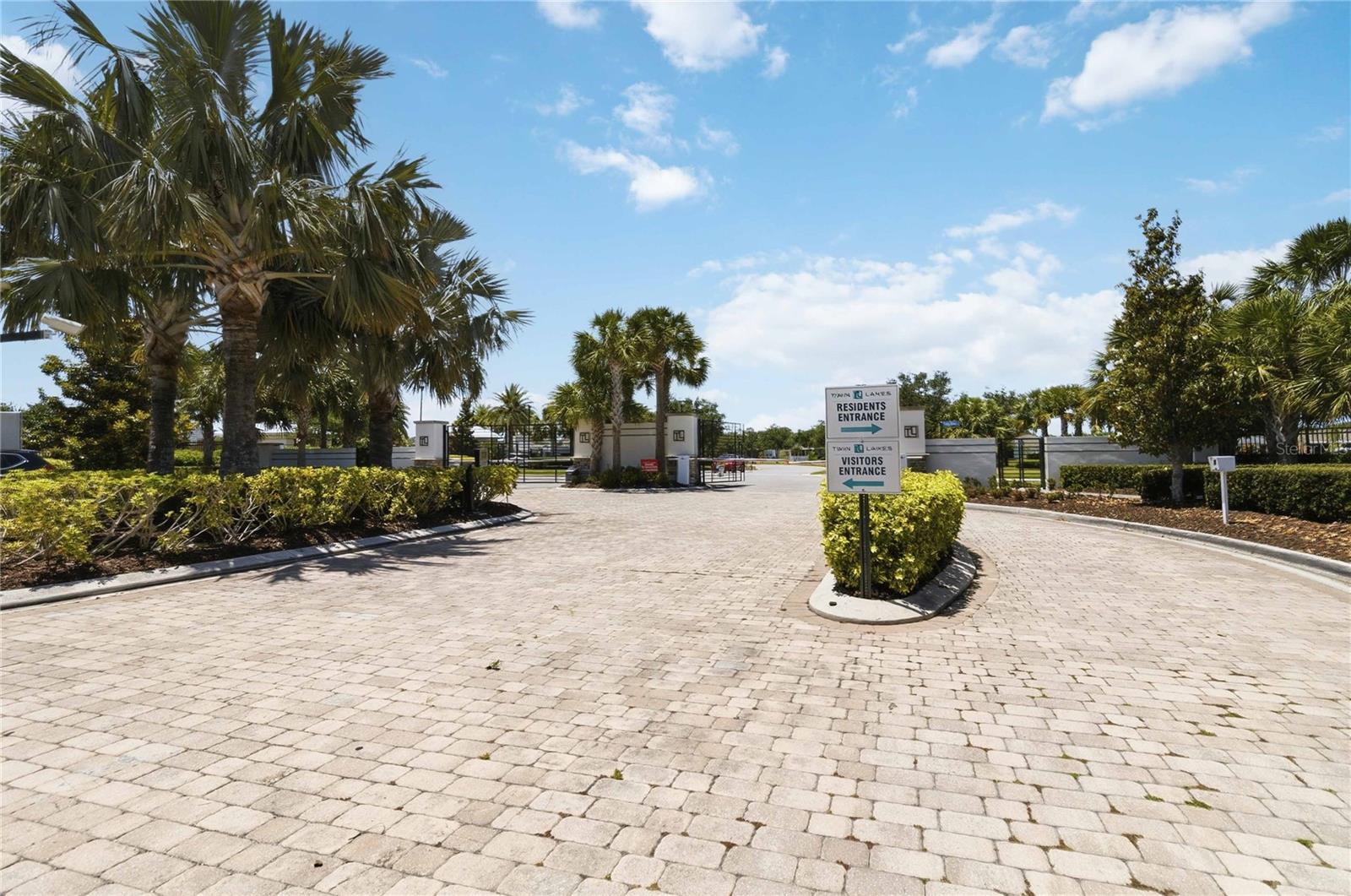 Listing photo id 44 for 2305 Datura Loop