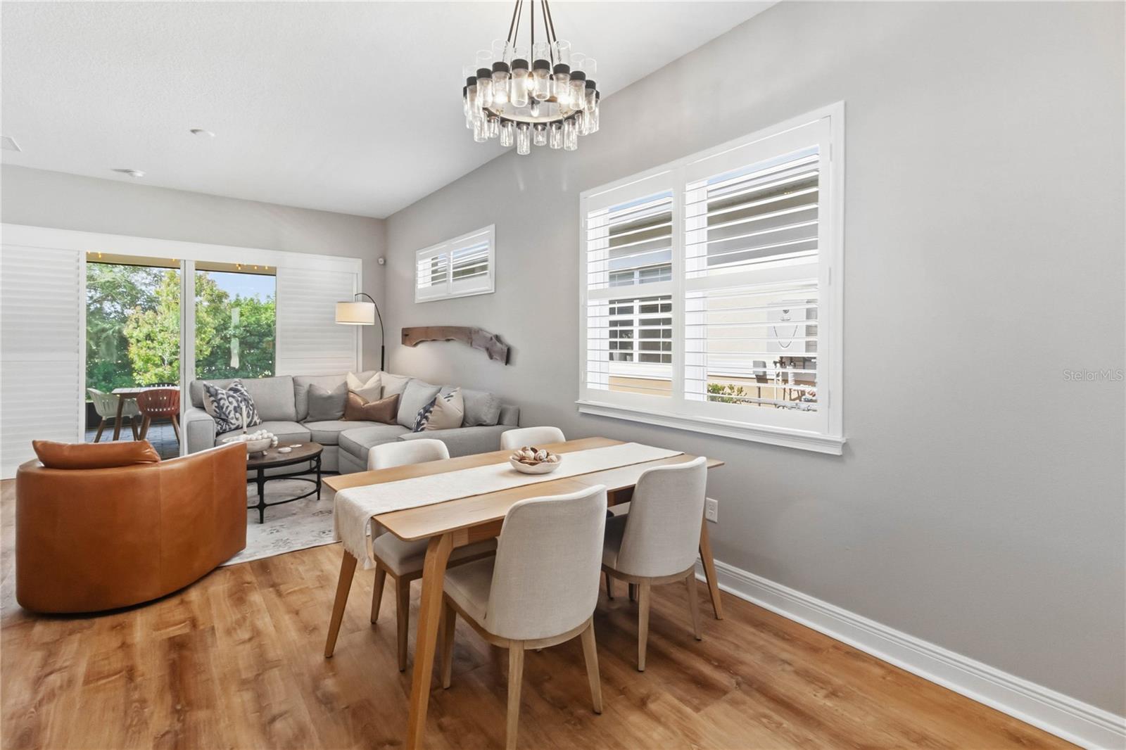 Listing photo id 5 for 2305 Datura Loop