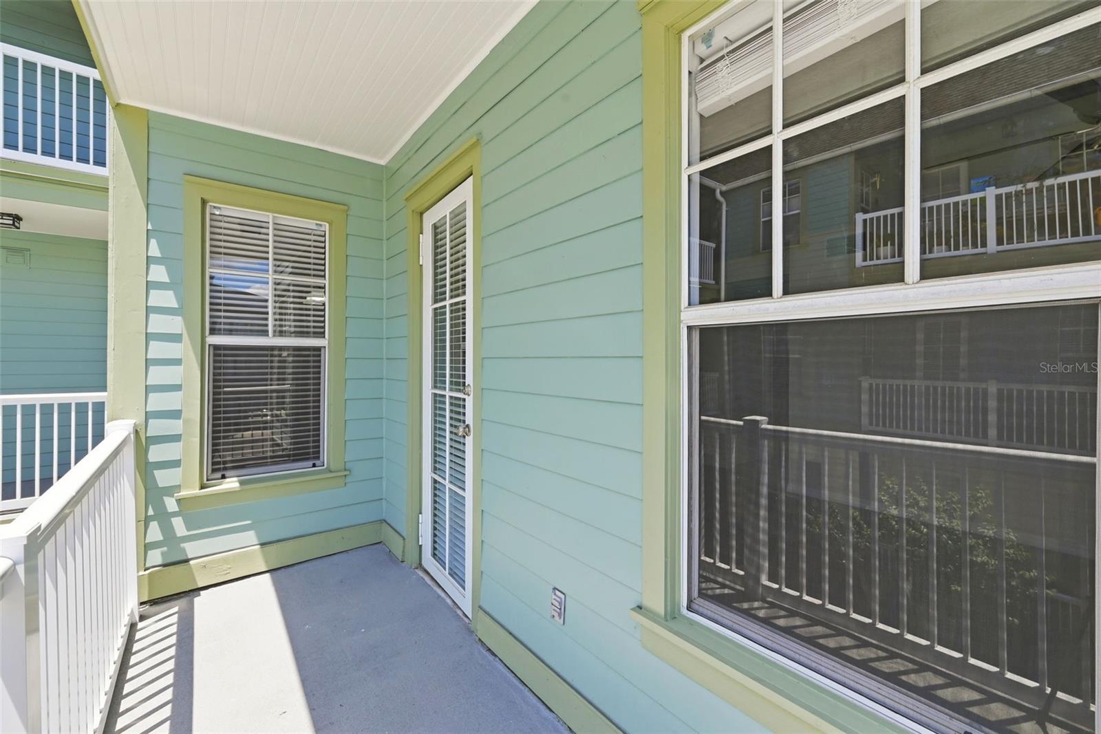 Image 26 of 27 For 611 Campus Street 260
