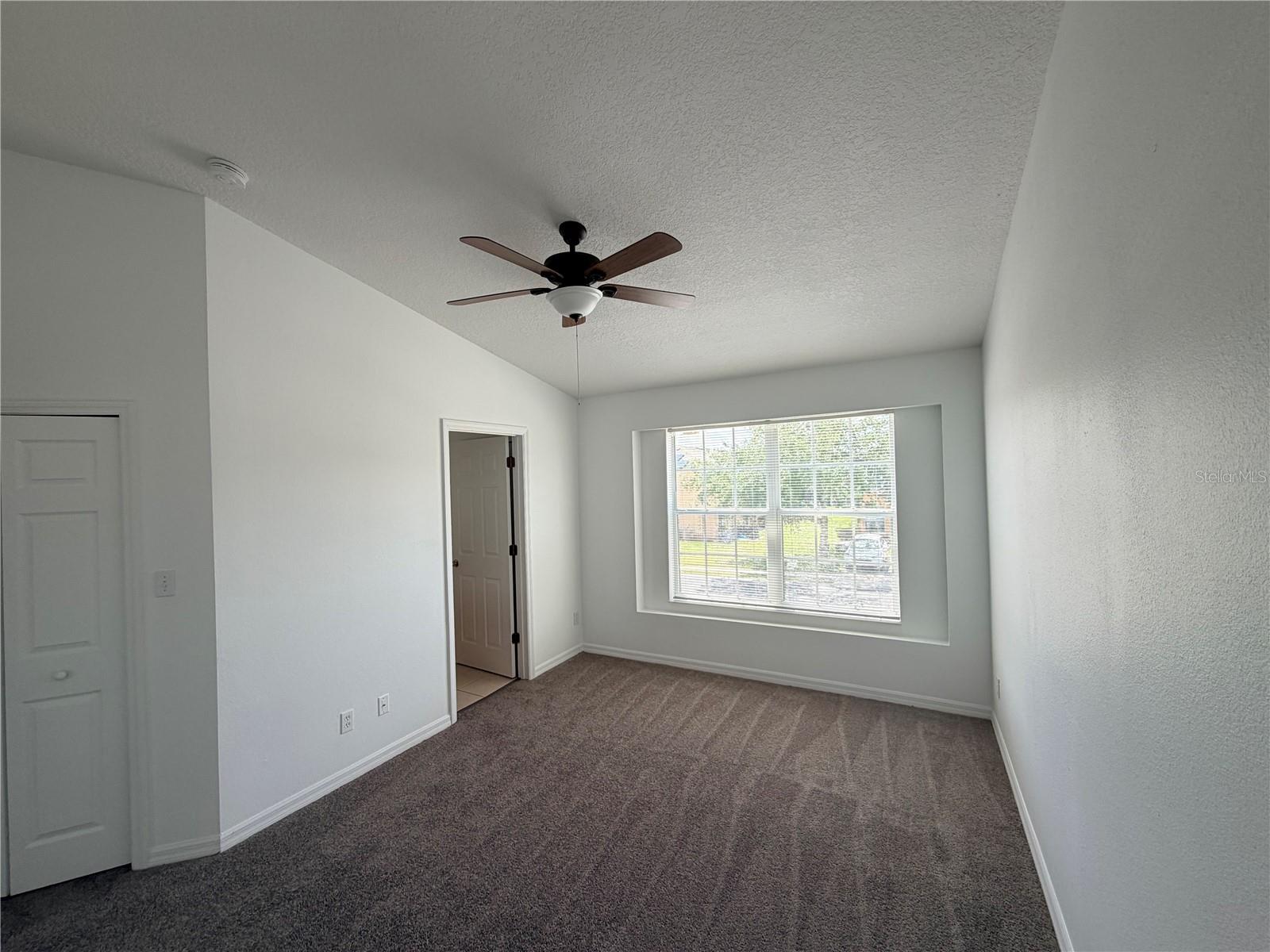 Image 12 of 13 For 642 Captiva Circle