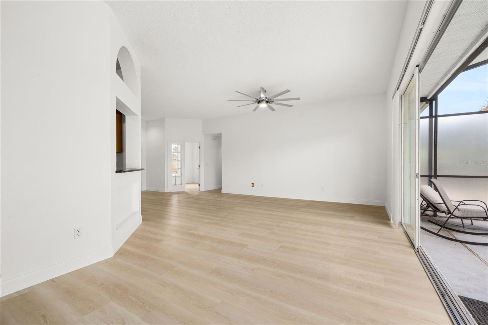 Image 14 of 54 For 5208 Deer Creek Drive
