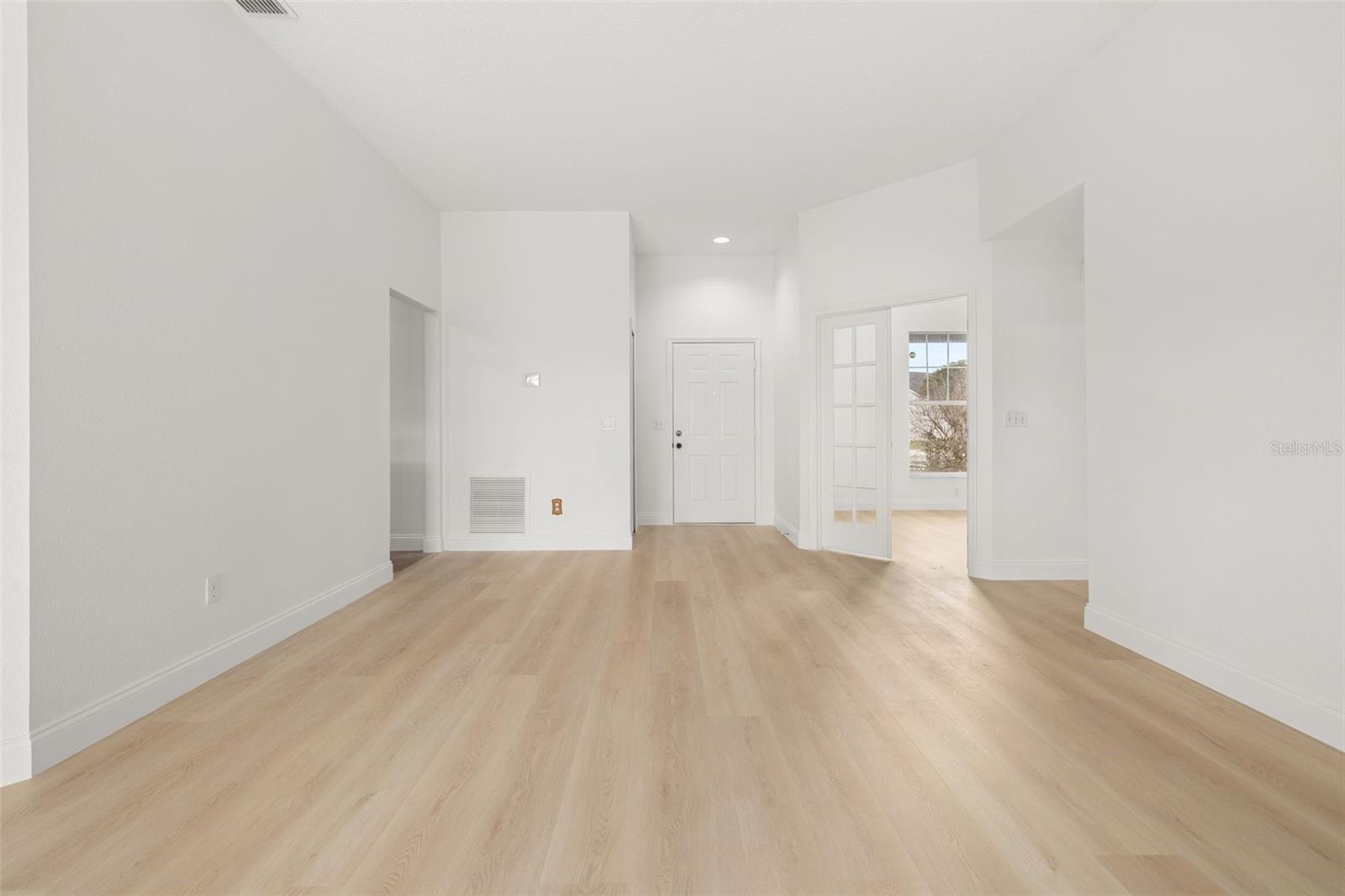 Image 7 of 54 For 5208 Deer Creek Drive