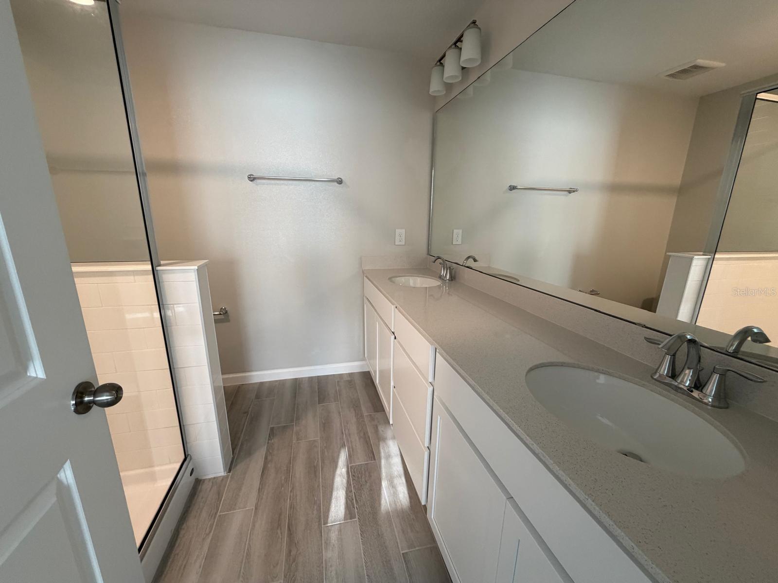 Image 18 of 27 For 4706 Campsite Loop