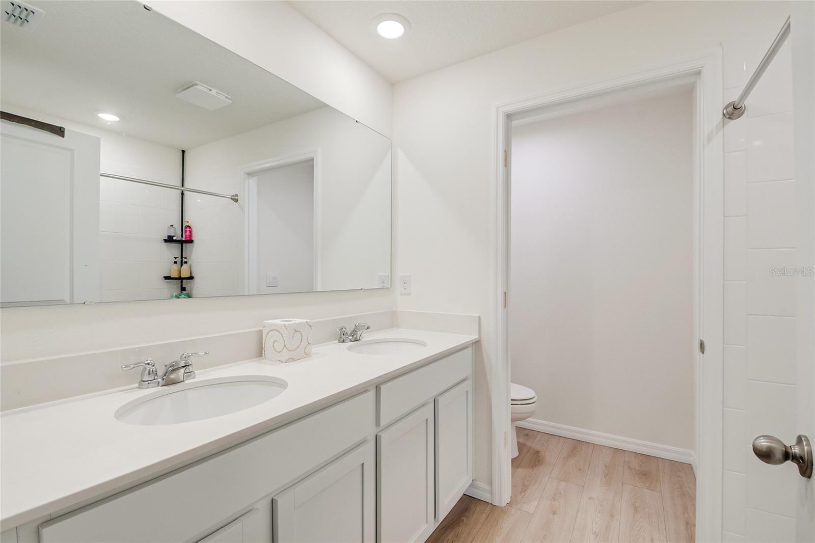 Image 19 of 20 For 4355 Hazel Street