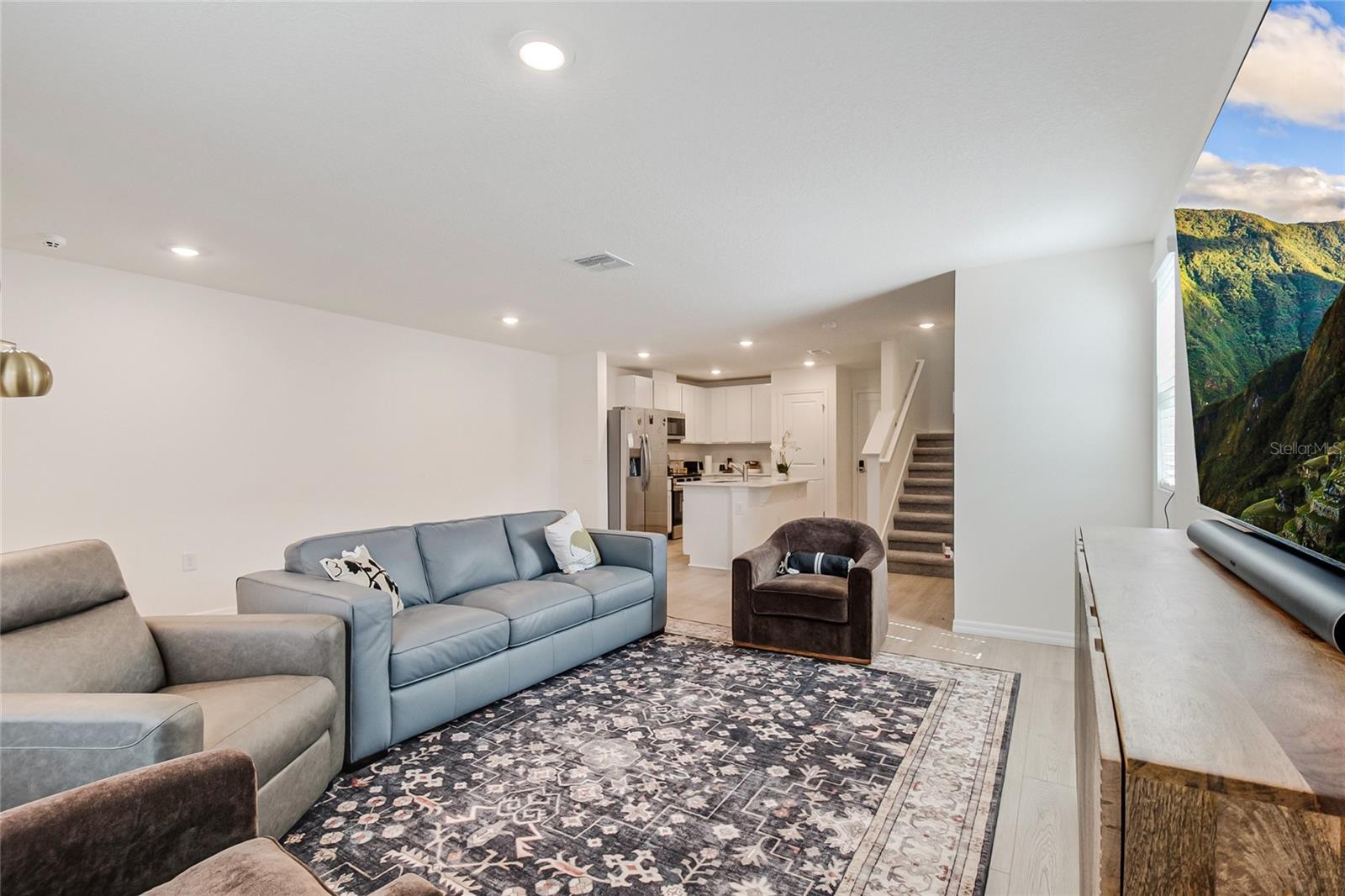 Image 6 of 20 For 4355 Hazel Street