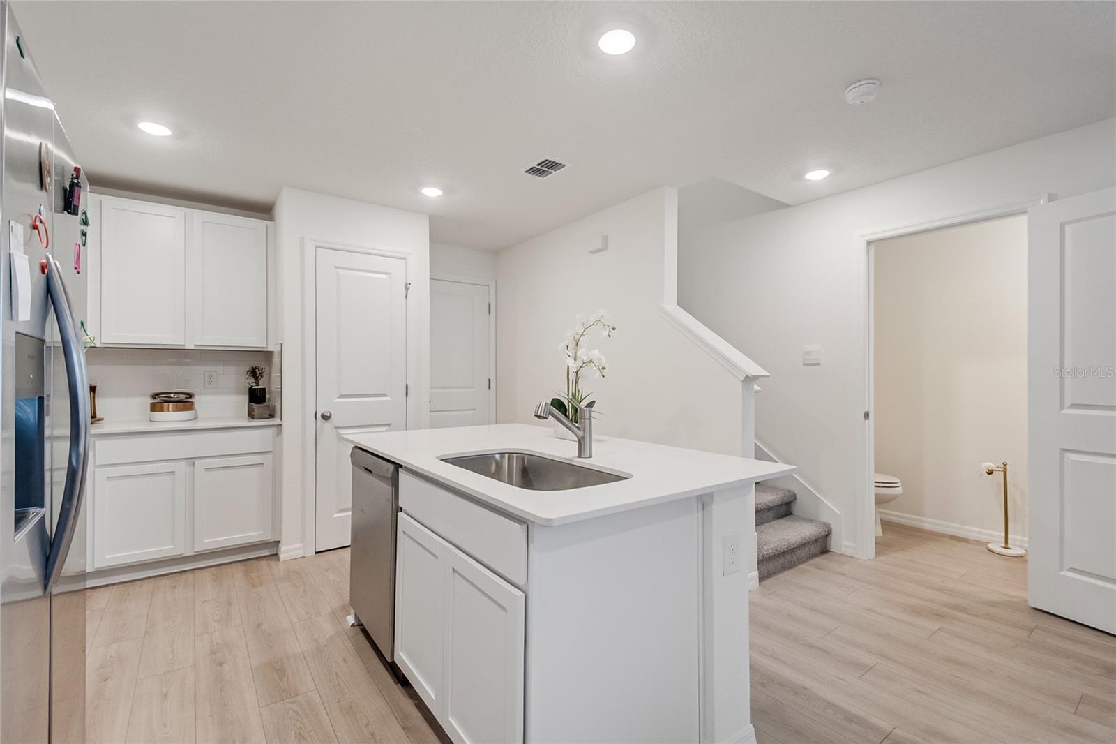 Image 7 of 20 For 4355 Hazel Street