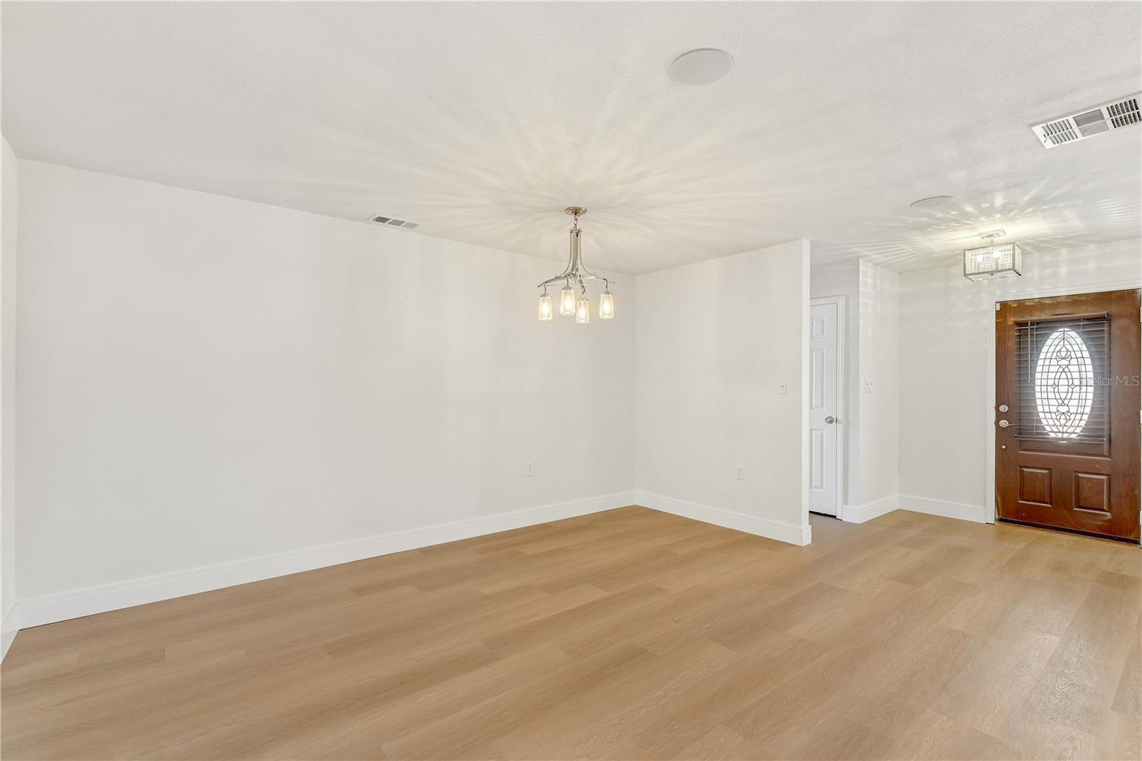 Image 36 of 43 For 7012 Pin Cherry Lane