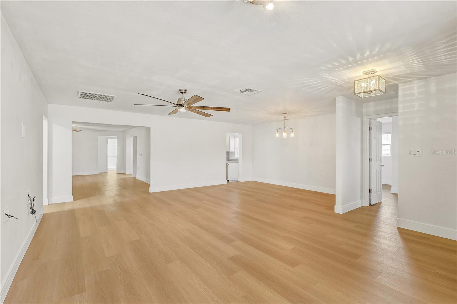 Image 5 of 43 For 7012 Pin Cherry Lane