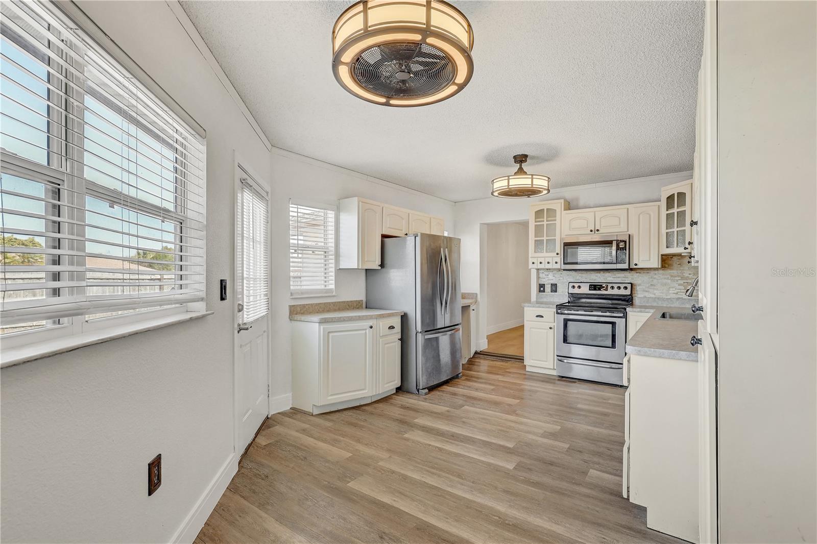 Image 6 of 43 For 7012 Pin Cherry Lane