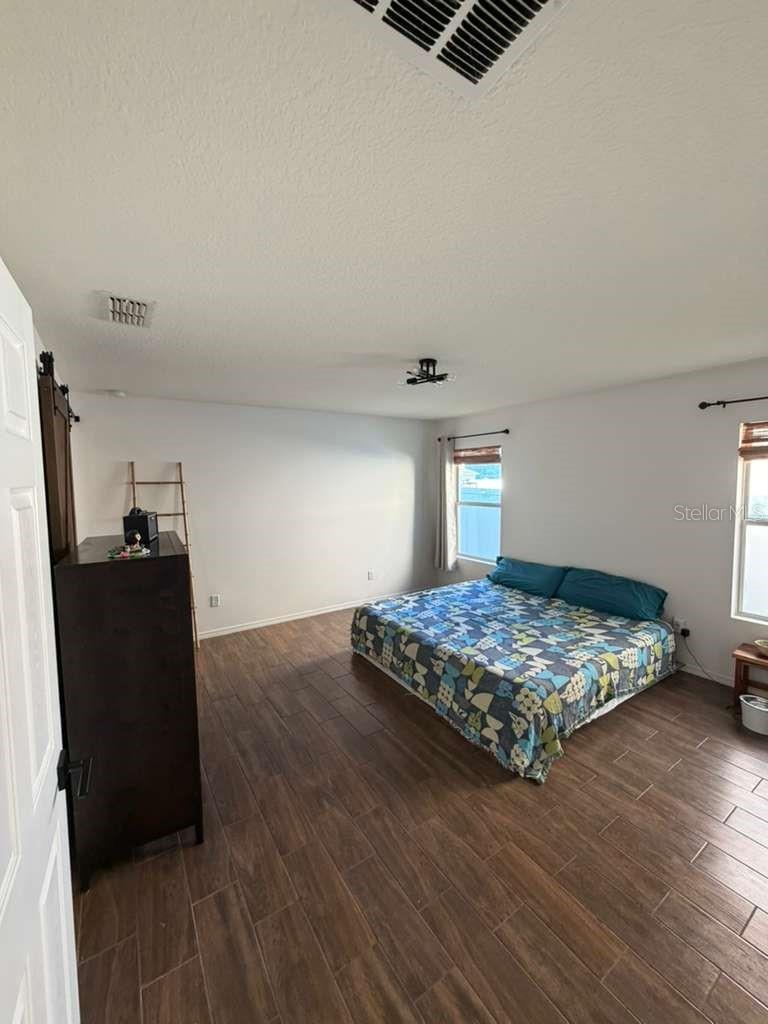 Image 12 of 33 For 2330 Plantation Oak Drive