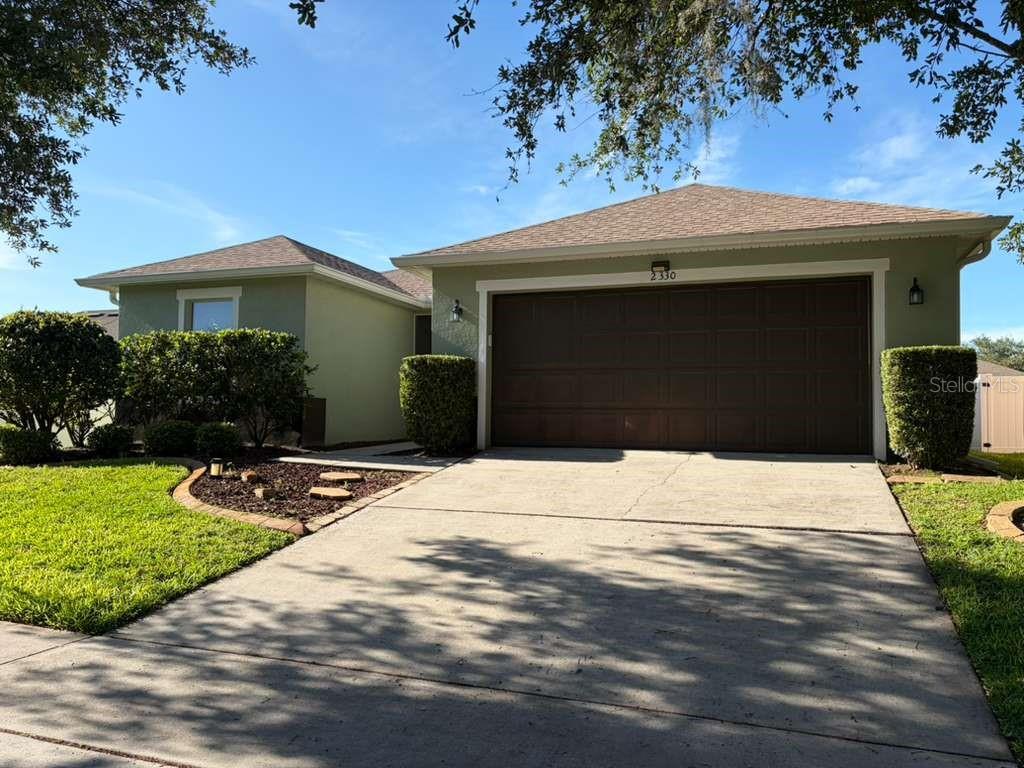 Image 2 of 33 For 2330 Plantation Oak Drive