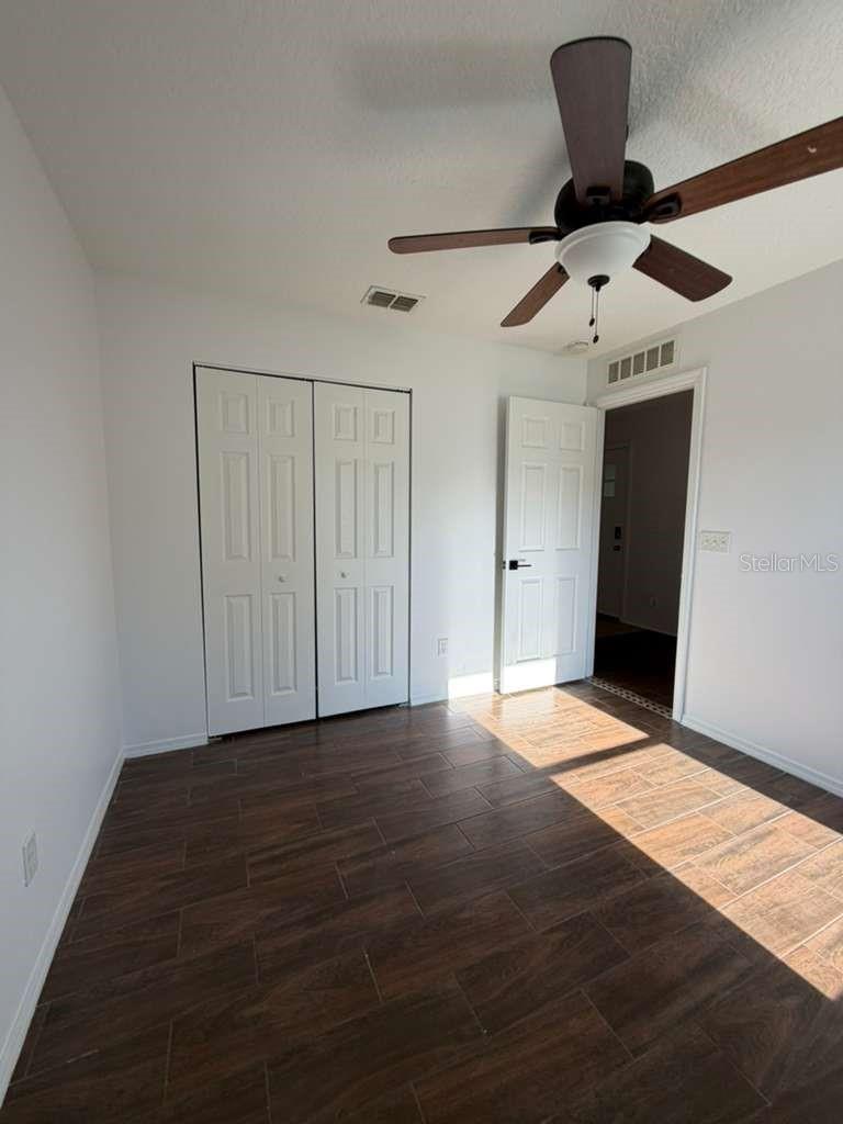 Image 21 of 33 For 2330 Plantation Oak Drive