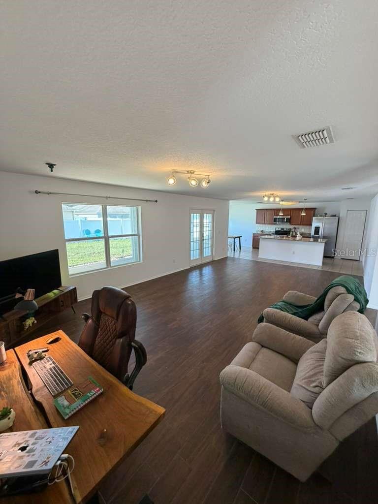 Image 6 of 33 For 2330 Plantation Oak Drive