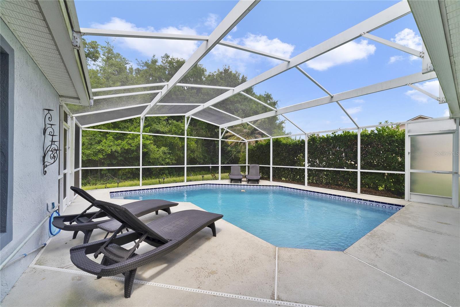 Image 31 of 37 For 2382 Queenswood Circle