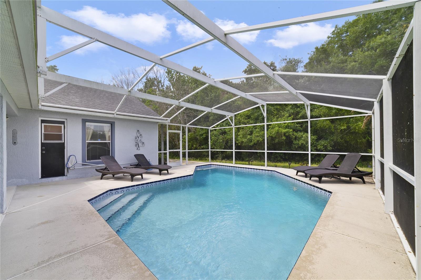 Image 32 of 37 For 2382 Queenswood Circle