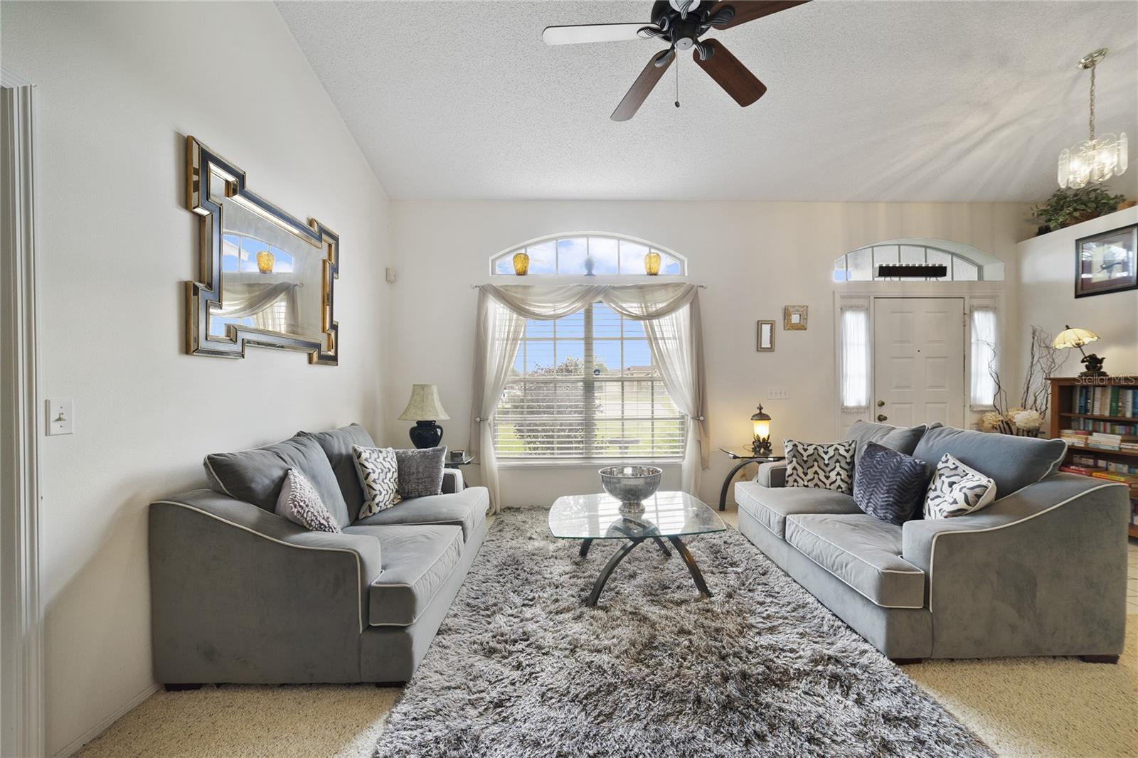 Image 5 of 37 For 2382 Queenswood Circle