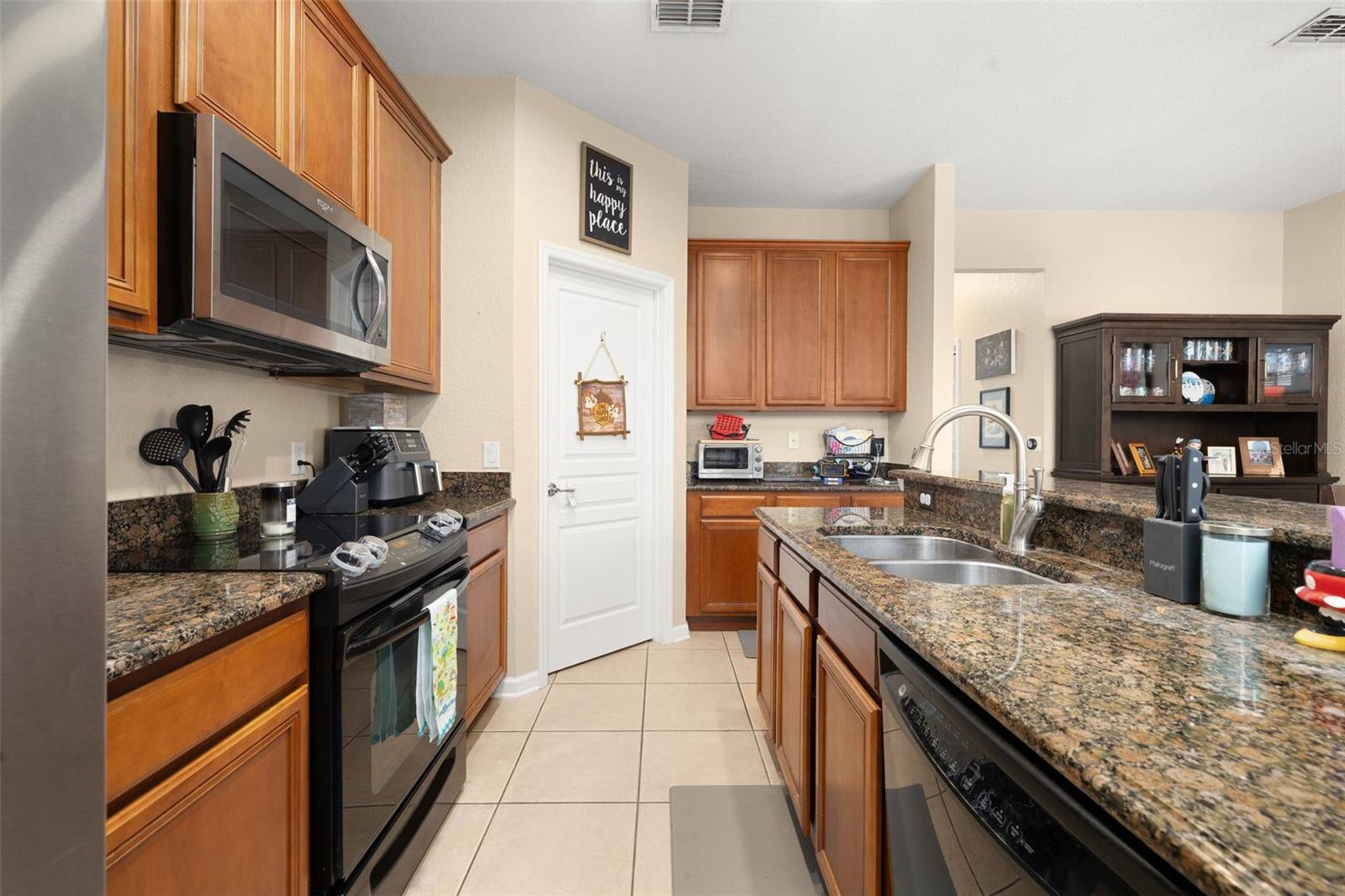 Image 7 of 56 For 7710 Fairgrove Avenue