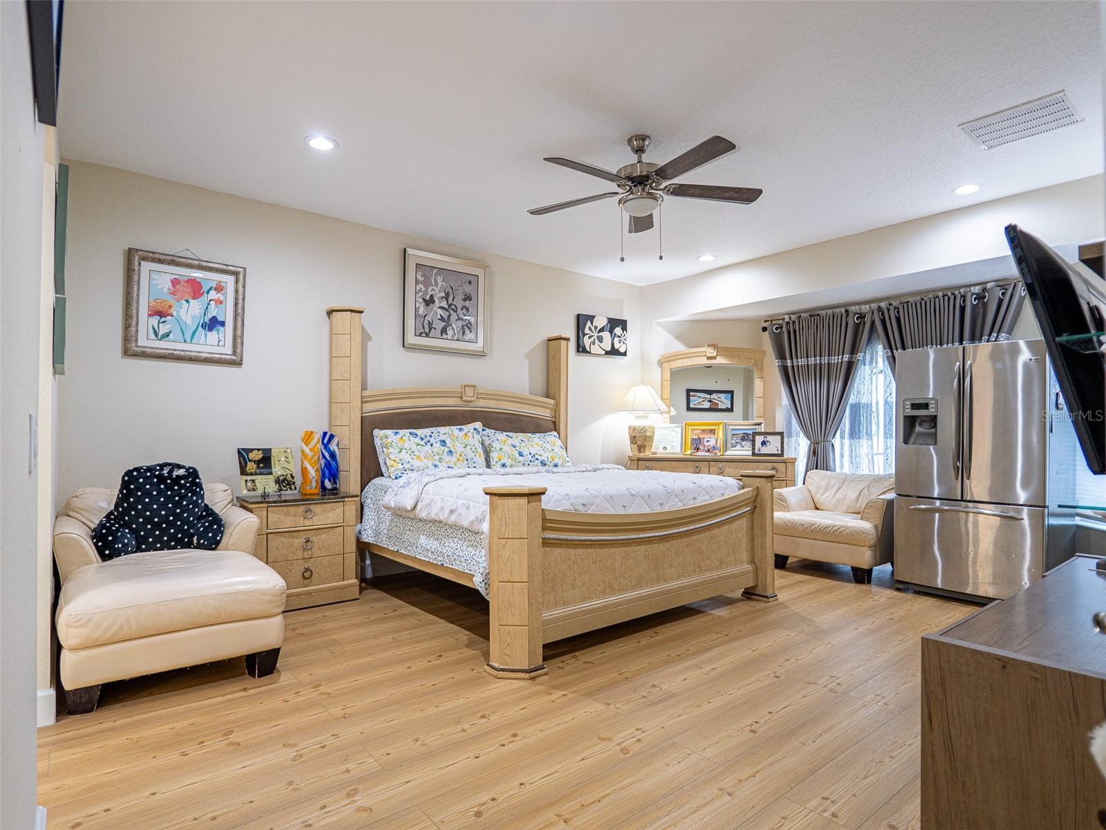 Image 18 of 63 For 34142 Madiera Lane
