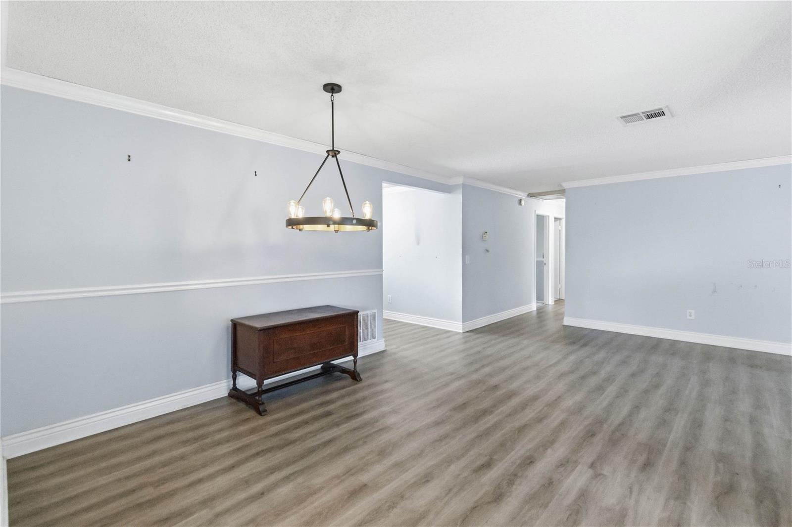 Image 12 of 30 For 78 Cedarwood Circle