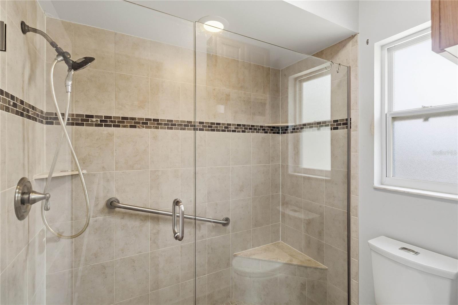 Image 25 of 30 For 78 Cedarwood Circle