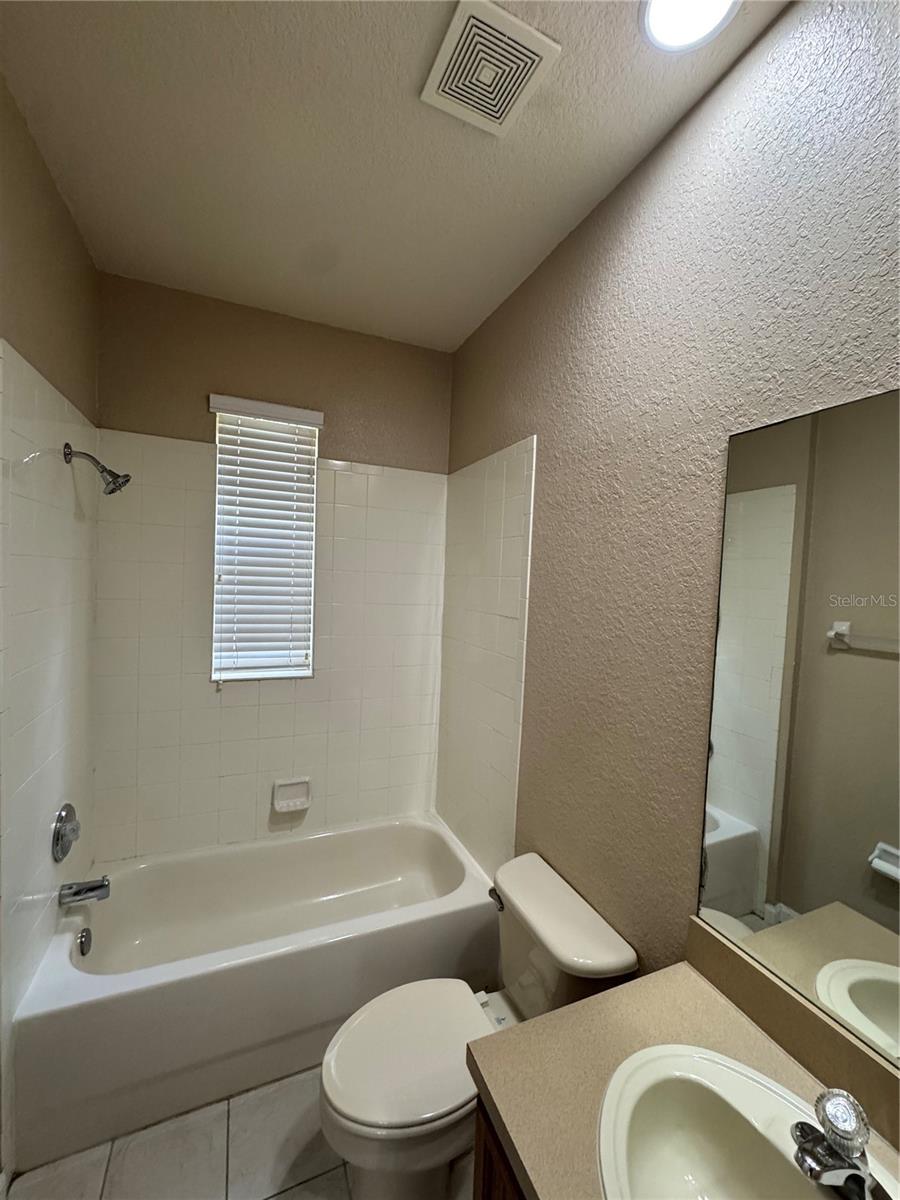Image 14 of 25 For 3331 Whitestone Circle 101