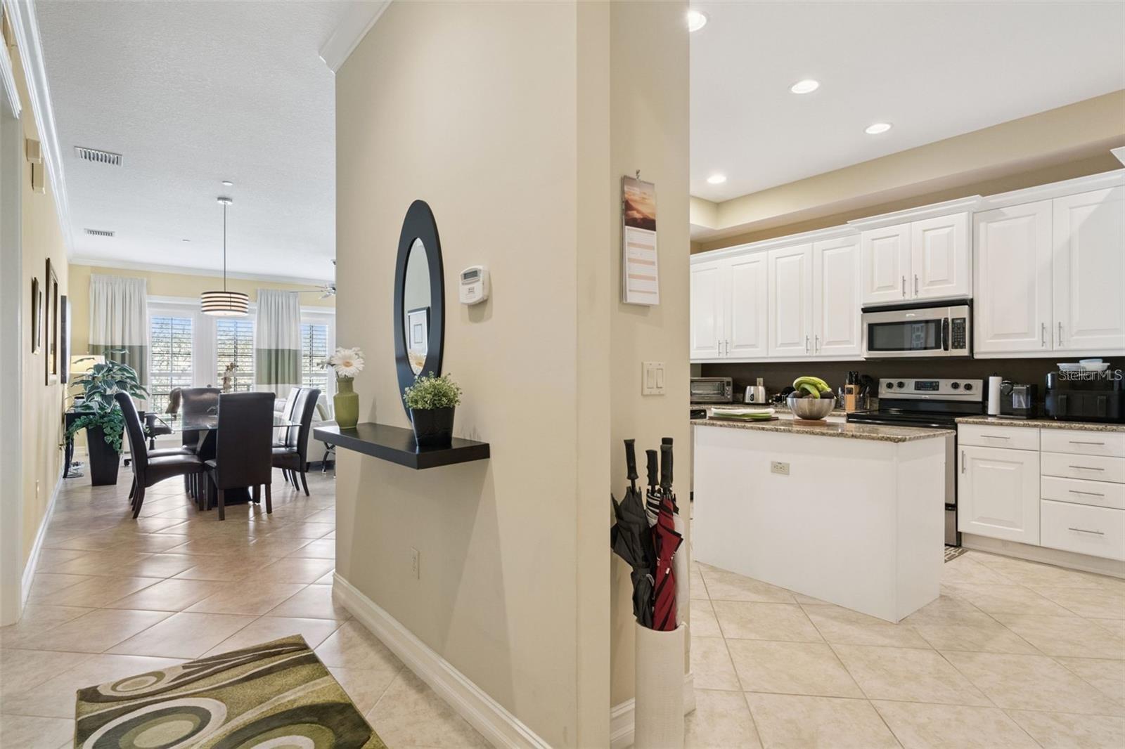Image 4 of 28 For 600 Mulberry Avenue 3308