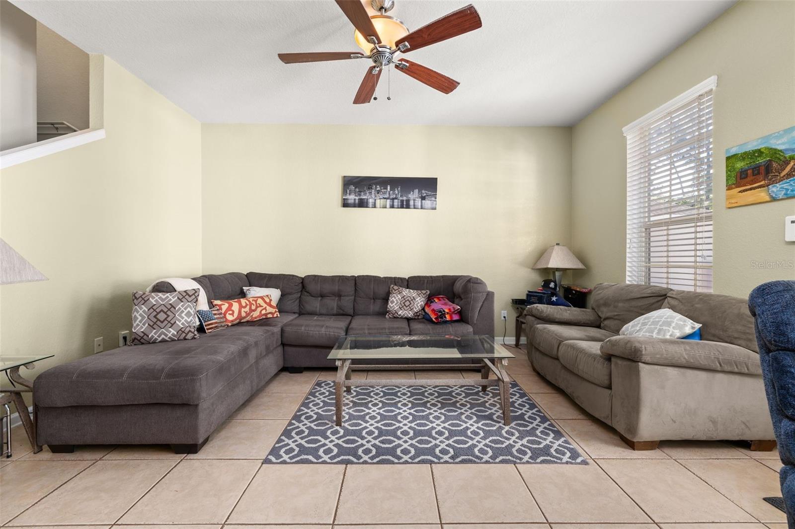 Image 17 of 50 For 12966 Vennetta Way