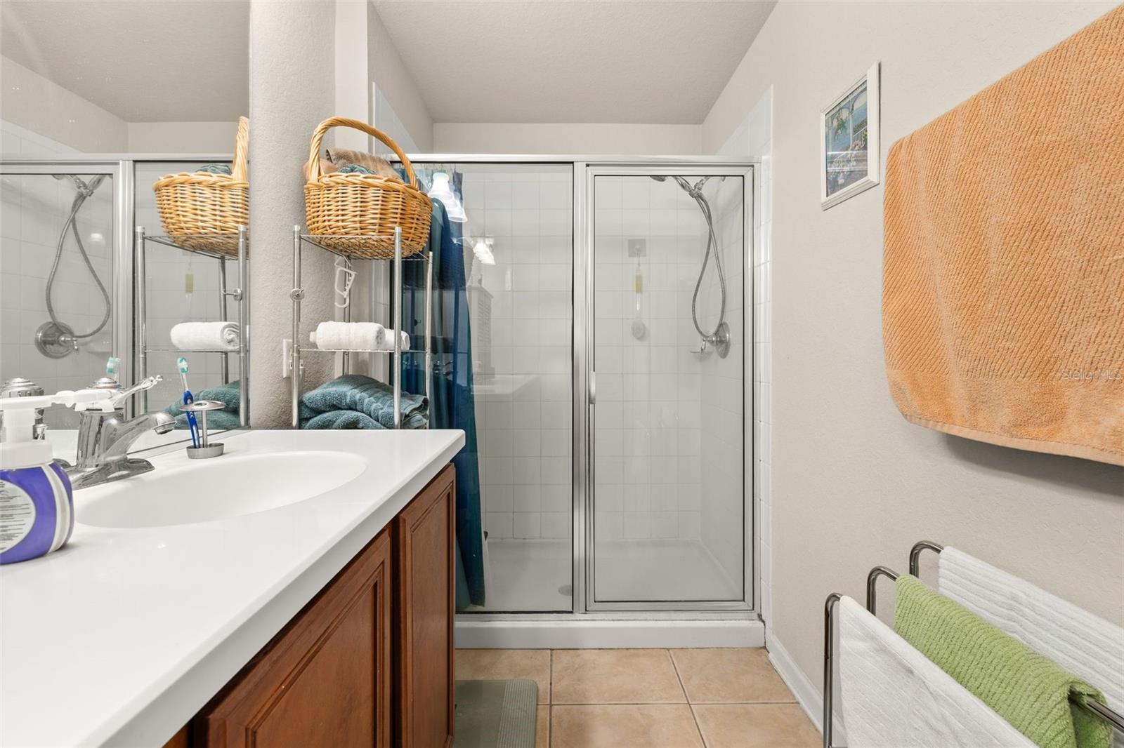 Image 33 of 50 For 12966 Vennetta Way