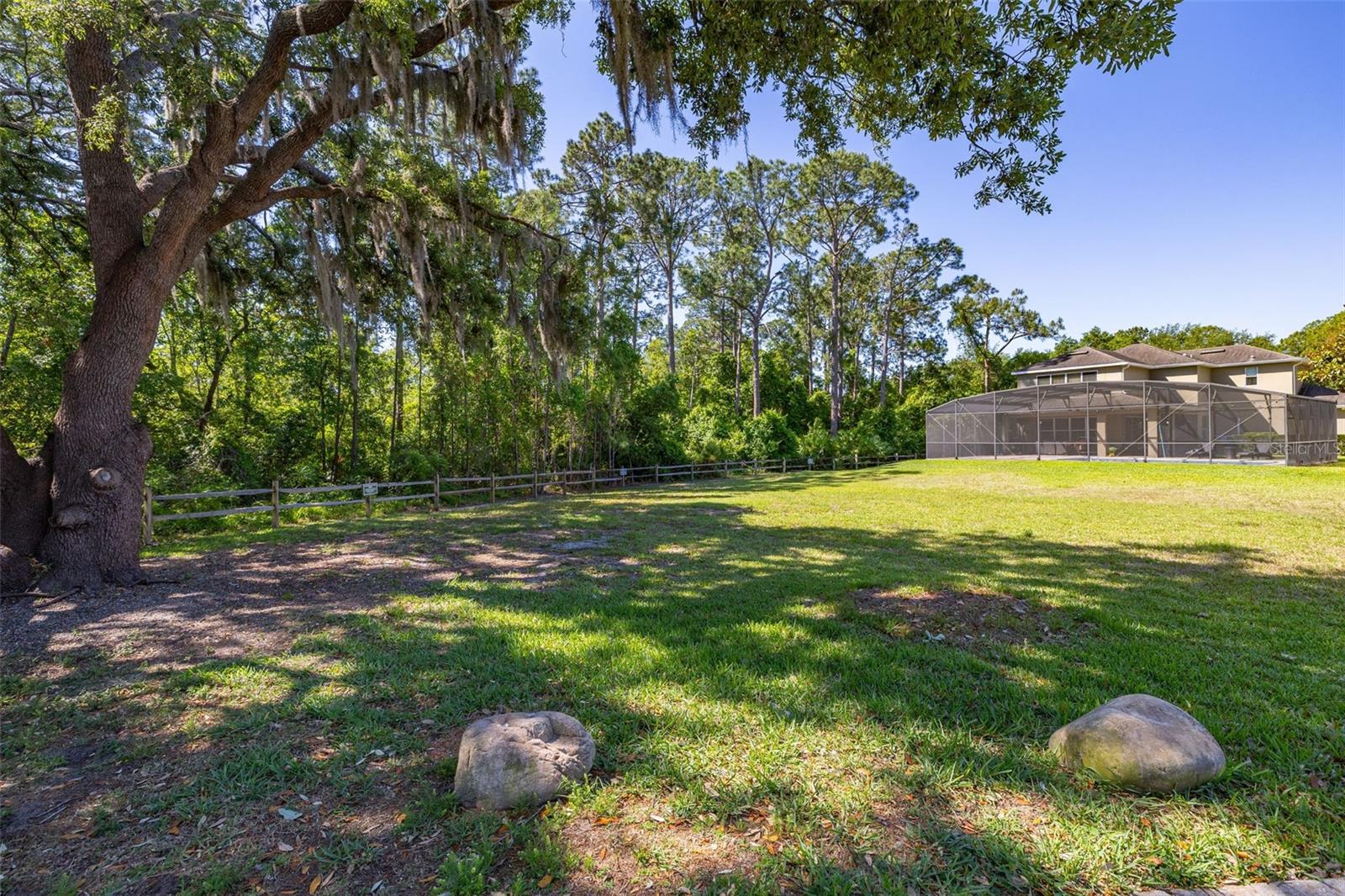 Image 43 of 50 For 12966 Vennetta Way