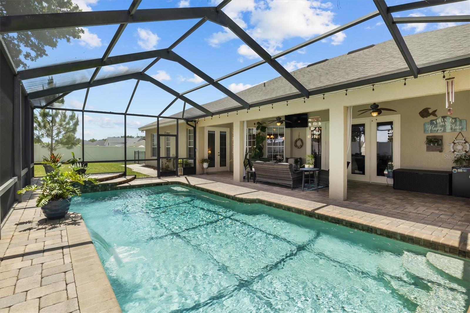 Listing photo id 42 for 1930 Austin Terrace