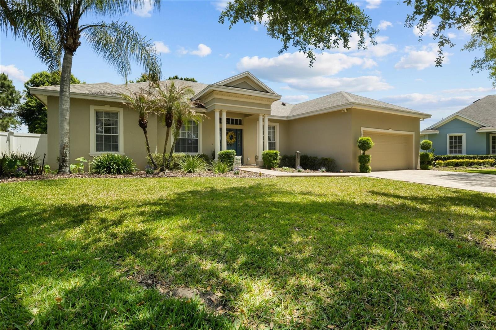 Listing photo id 49 for 1930 Austin Terrace
