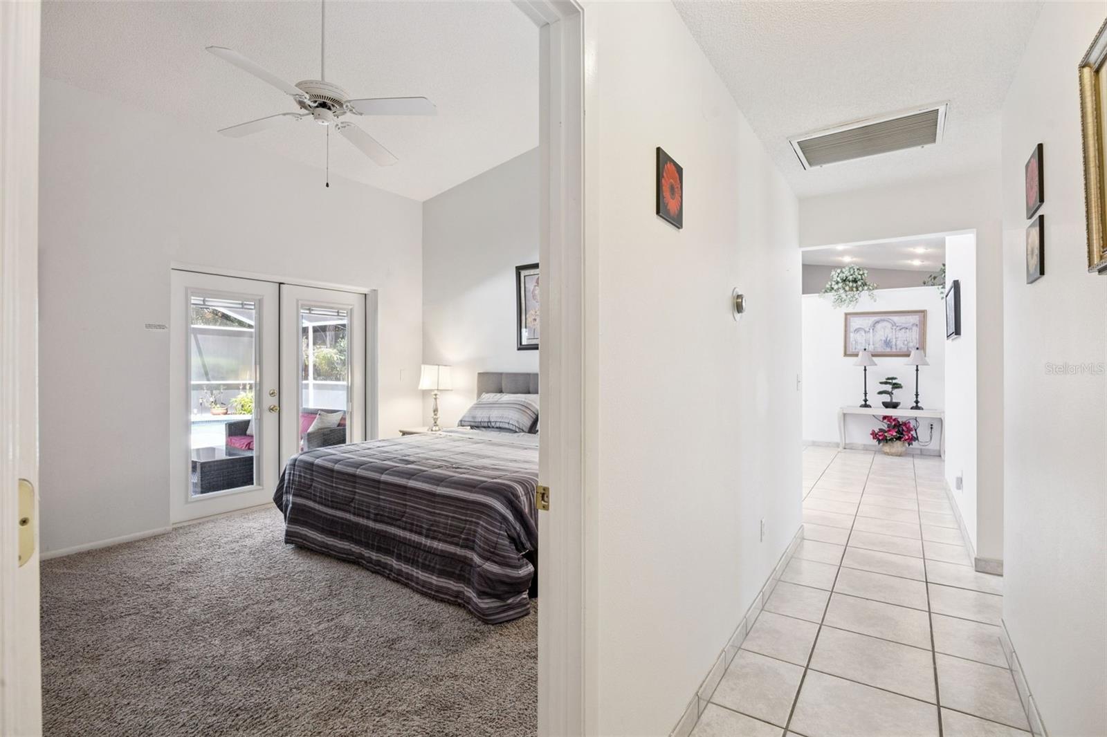 Image 17 of 62 For 2948 Pembridge Street