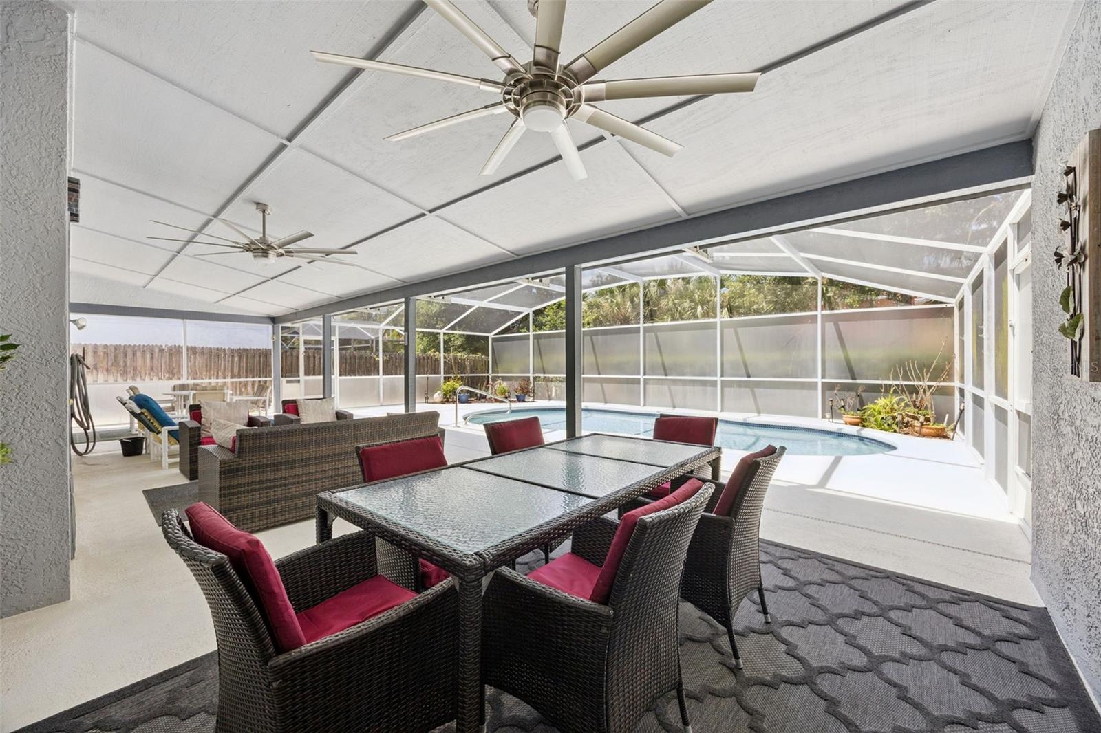 Image 43 of 62 For 2948 Pembridge Street