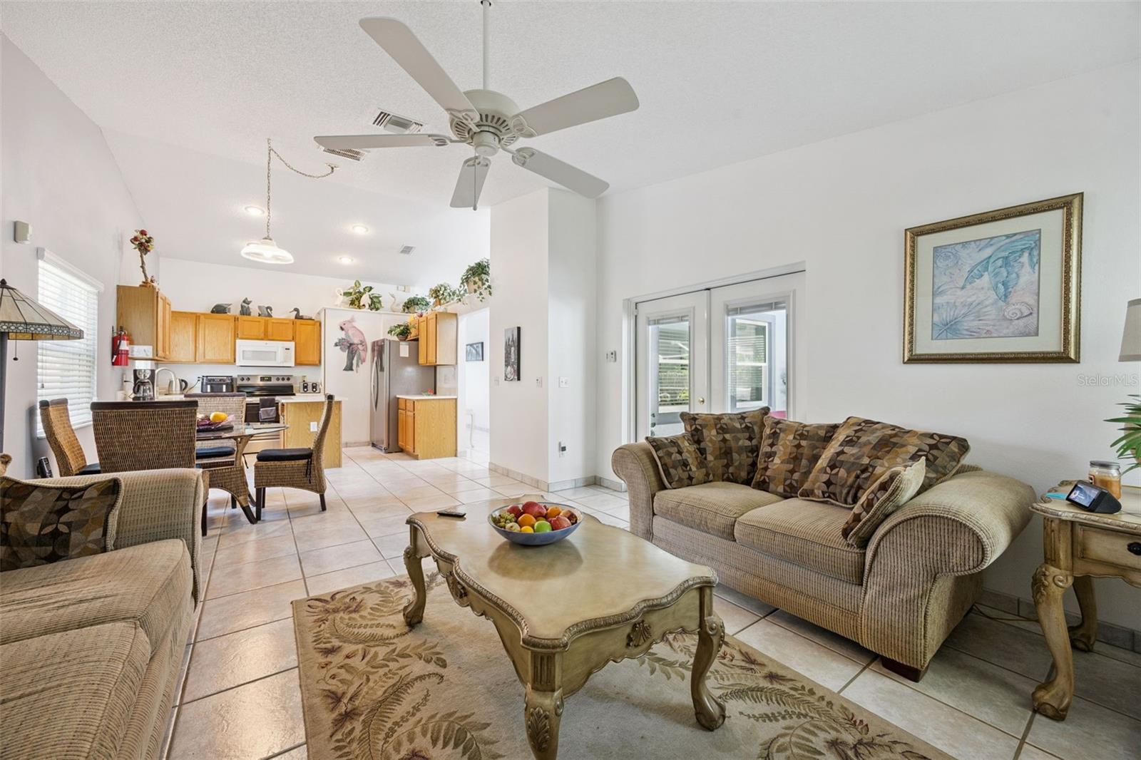 Image 5 of 62 For 2948 Pembridge Street