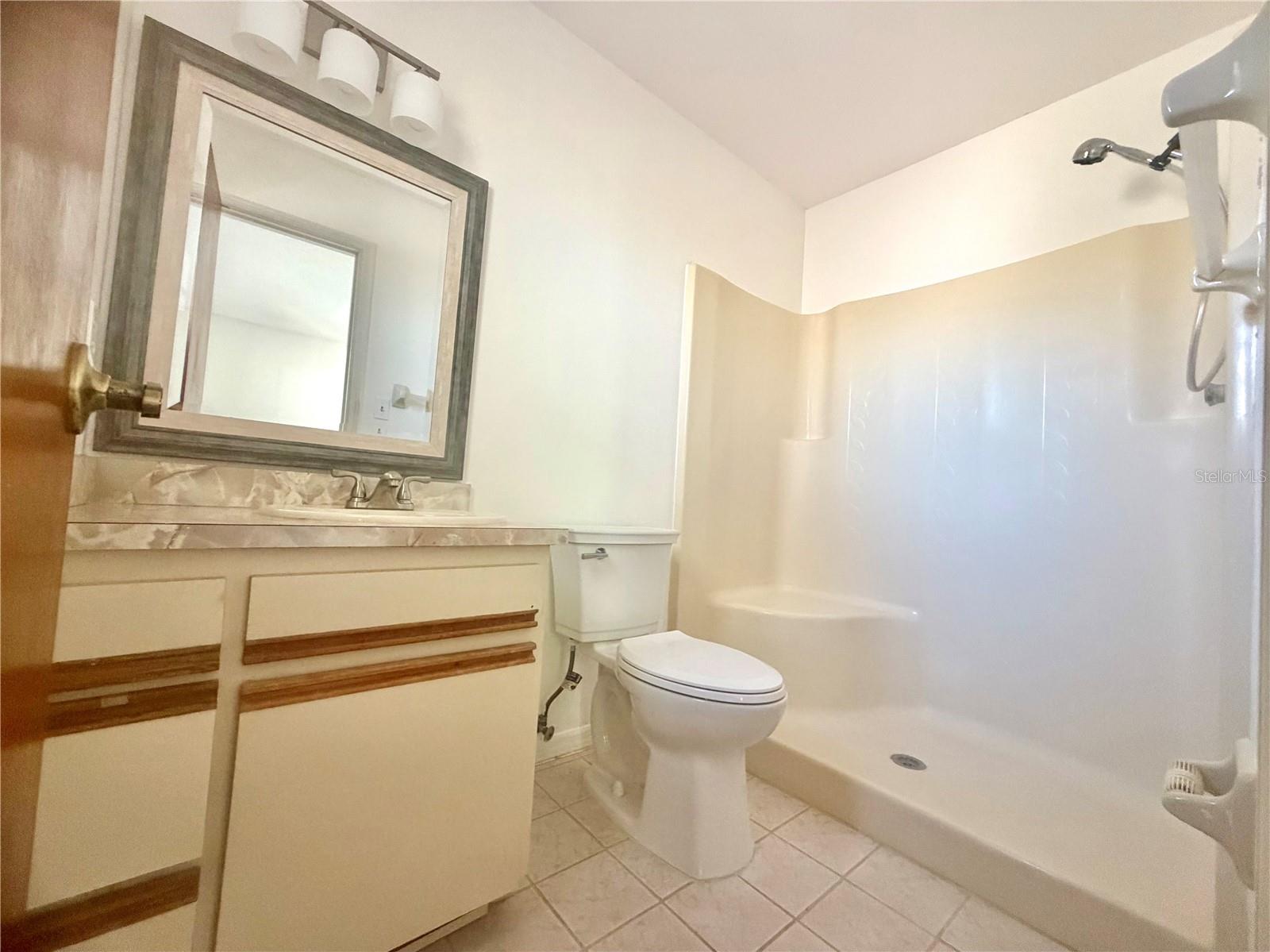 Image 7 of 14 For 2027 Balboa Way